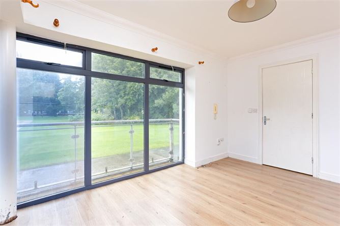30 Phibblestown House, Clonee, Dublin