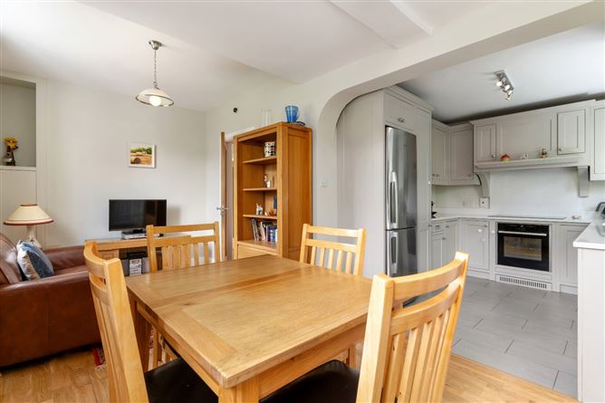 106 Landscape Park, Churchtown, Dublin 14