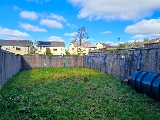 27 Grattan Close, Grattan Park, Claremorris, Co. Mayo
