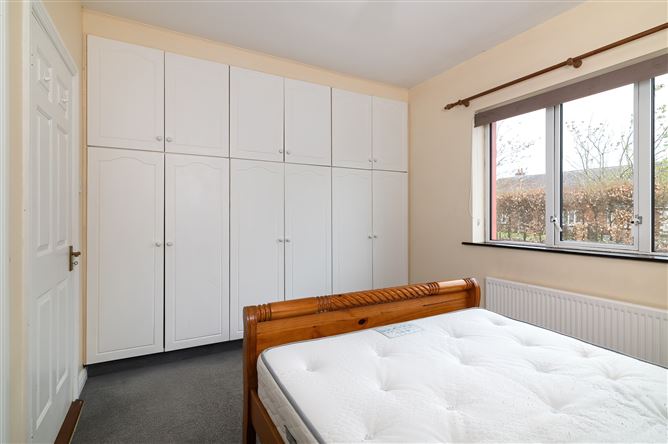 2 Forest View, Birr, Co. Offaly