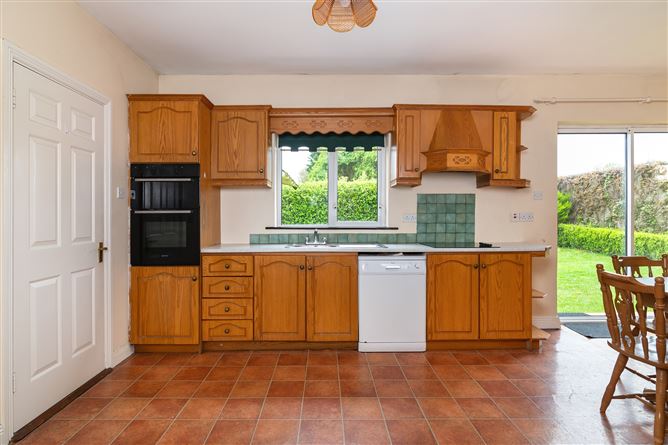 2 Forest View, Birr, Co. Offaly