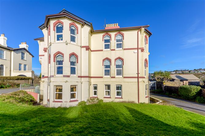 Strand House, Front Strand, Youghal, Co. Cork - Irish & European ...