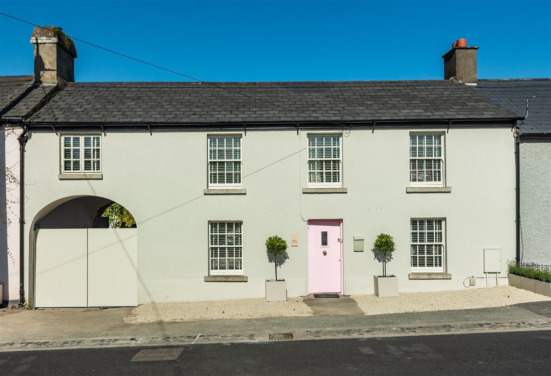 Arch House, Johnstown, Naas, Kildare