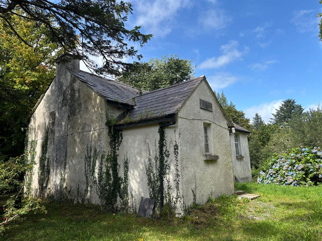 Former Leam National School, Leam East, Recess, Galway