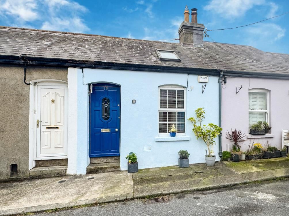 10 Coldwell Street, Glasthule, County Dublin