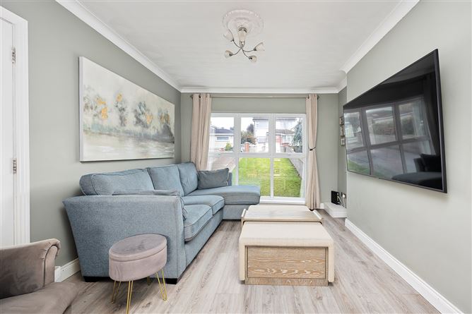29 Woodview, Lucan, Co. Dublin