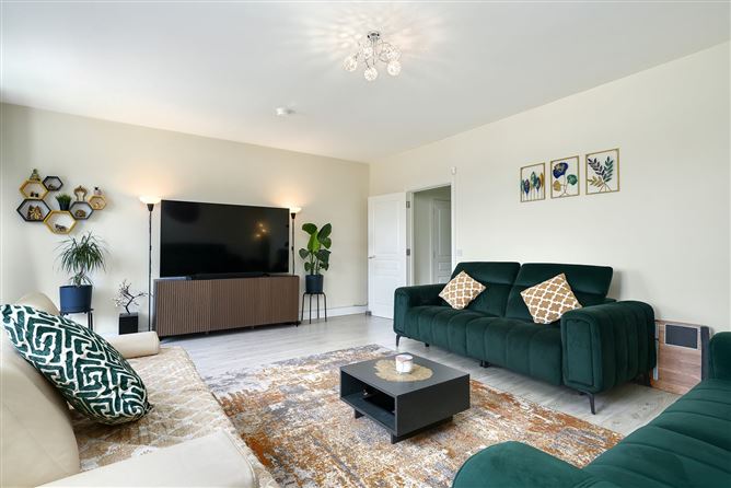 67 Summerseat Way, Clonee, Dublin 15