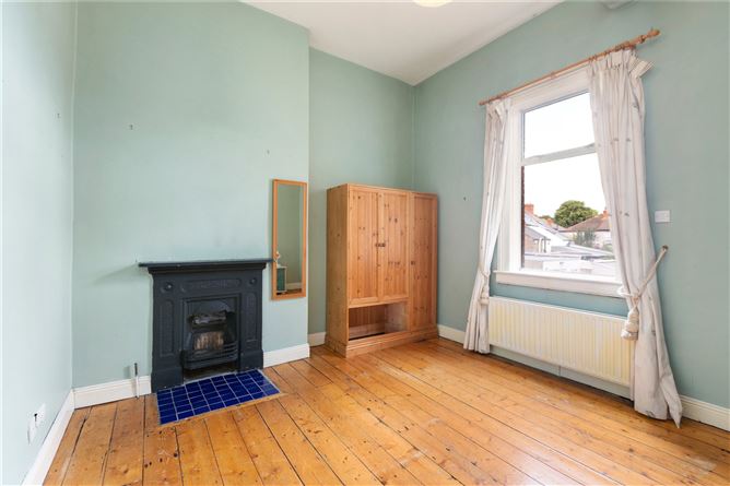 17 Charlemont Road, Clontarf, Dublin 3