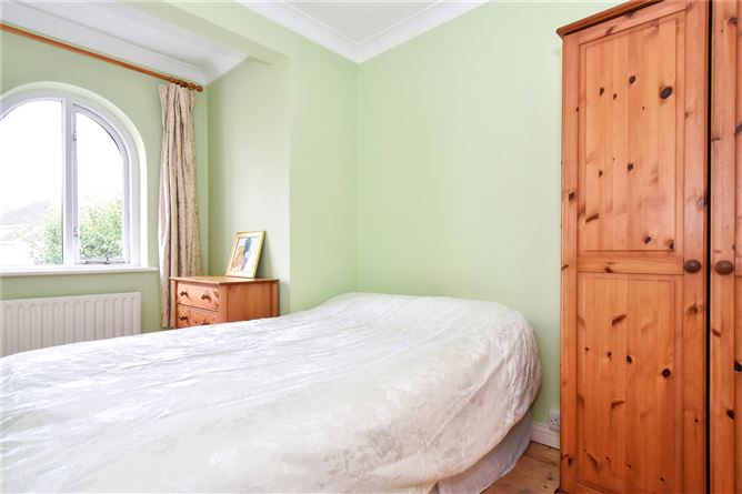 8 Barr na Carraige, Fort Lorenzo, Taylors Hill, Galway