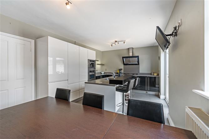 33 Willowbank, Church Road, Blackrock, Cork