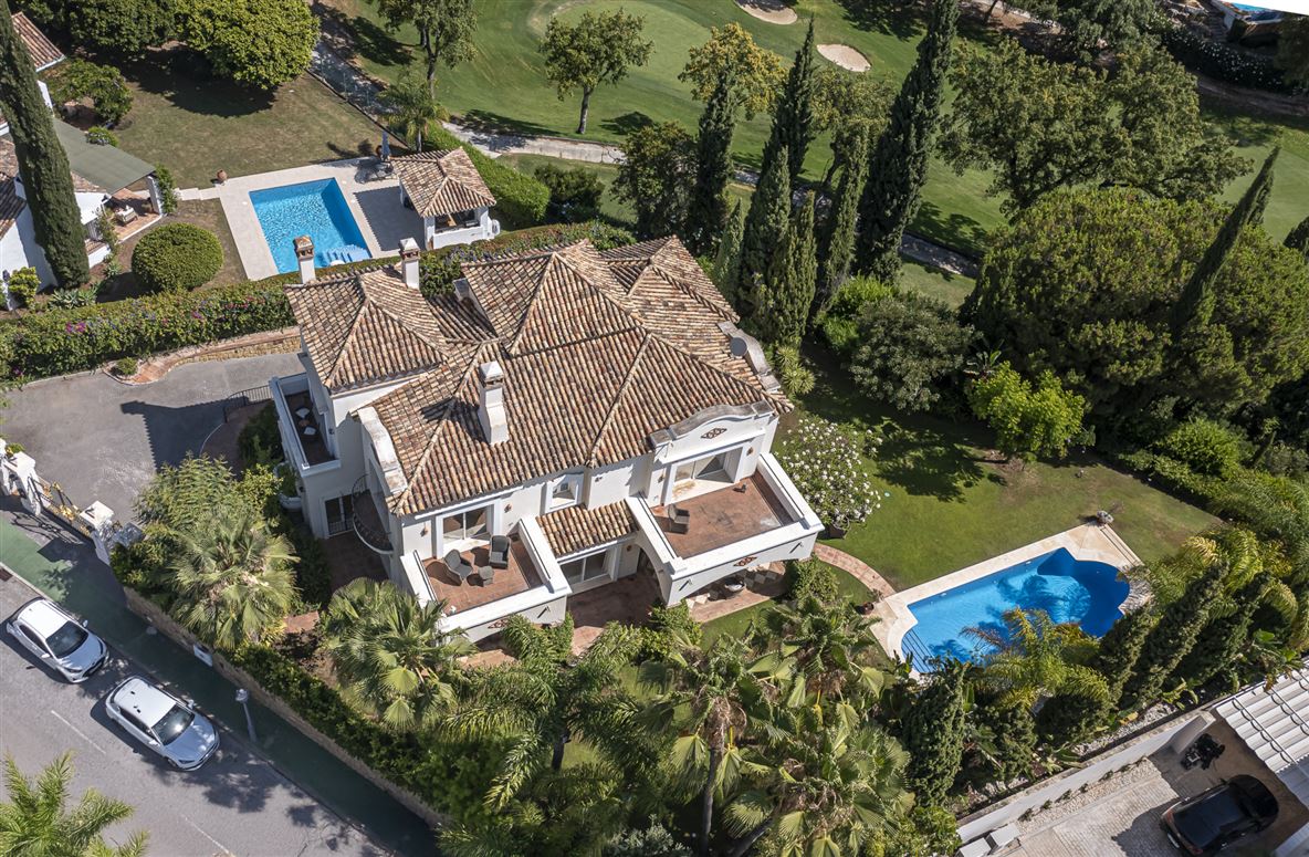 {name:Malaga, codeiso:MA}, Benahavis, El Herrojo, Spain - COSTA-01374P