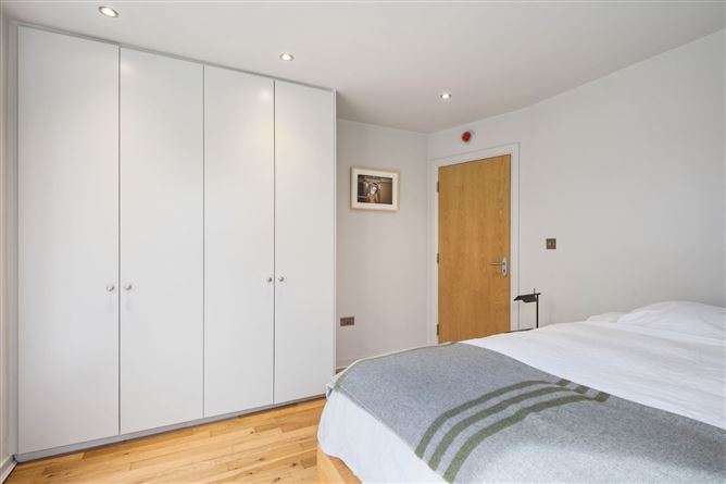 8 Huxley Court, Cork Street, Dublin 8