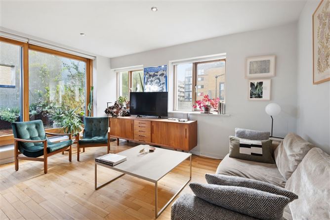 8 Huxley Court, Cork Street, Dublin 8