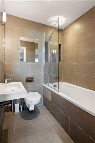 8 Huxley Court, Cork Street, Dublin 8