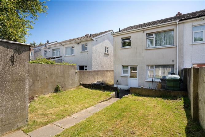 Photo 25 of 27 — 215 Virginia Heights, Tallaght, Dublin 24
