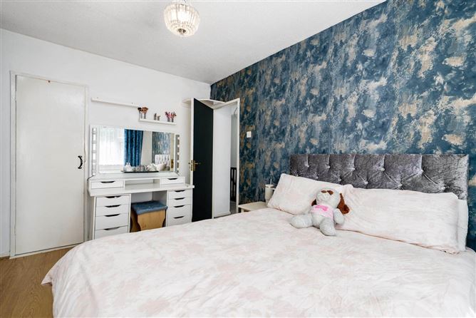 Photo 16 of 27 — 215 Virginia Heights, Tallaght, Dublin 24