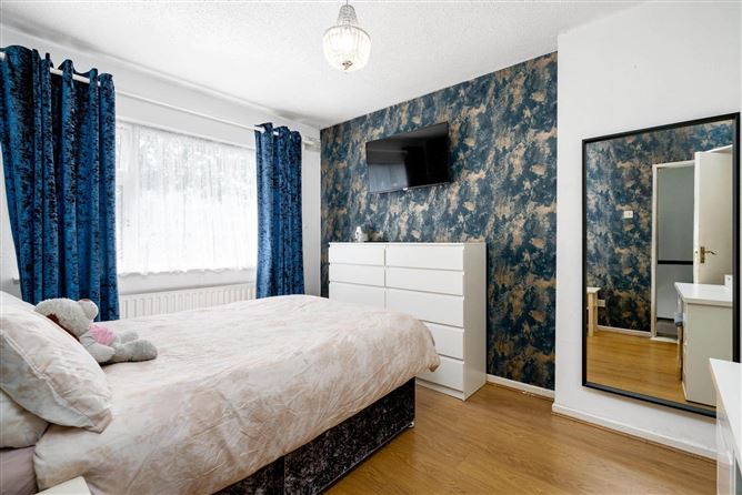 Photo 15 of 27 — 215 Virginia Heights, Tallaght, Dublin 24