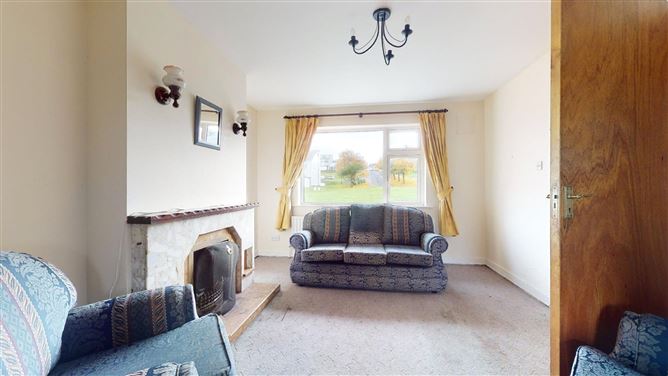 93 Springfield Court, Castlebar, Co. Mayo