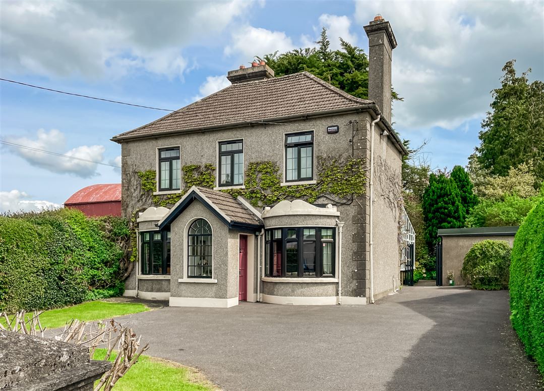 Bracklyn House, Castle Street, Co. Sherry FitzGerald P. Burke 4704441