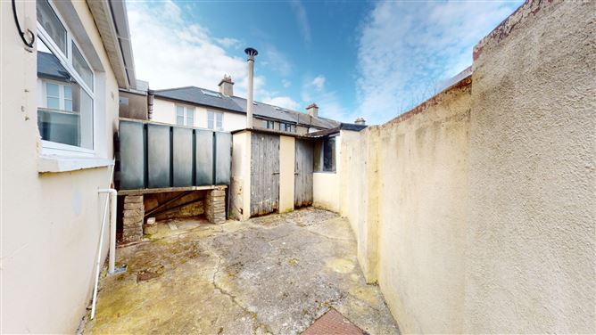 42 O'Donnell Gardens, Glasthule, County Dublin