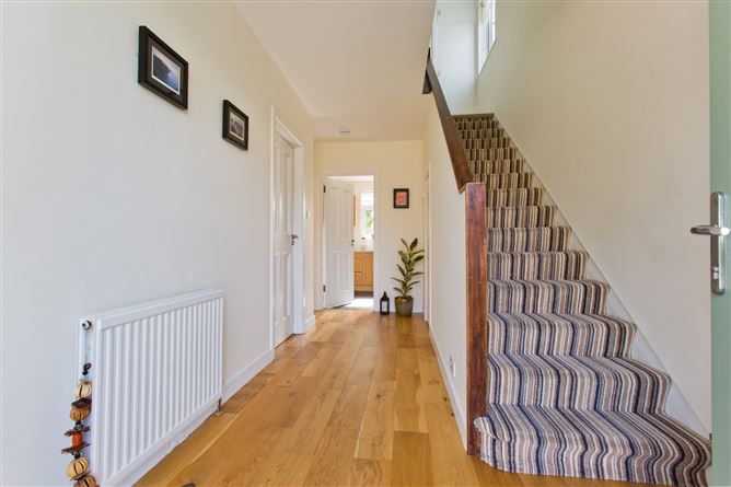 48 Sycamore Road, Dundrum, Dublin 16
