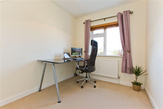 48 Sycamore Road, Dundrum, Dublin 16