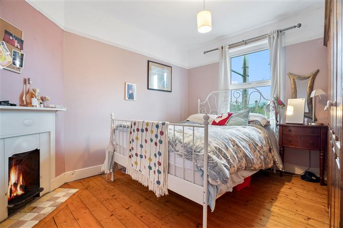 Lohengrin, Blackrock Road, Blackrock, Cork