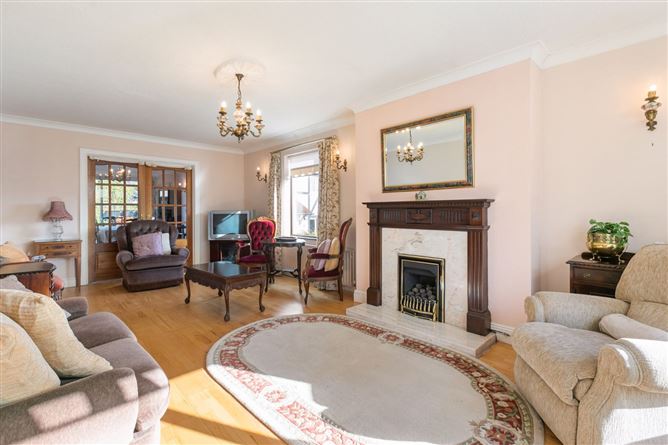 27 Foxrock Court, Foxrock, Dublin 18