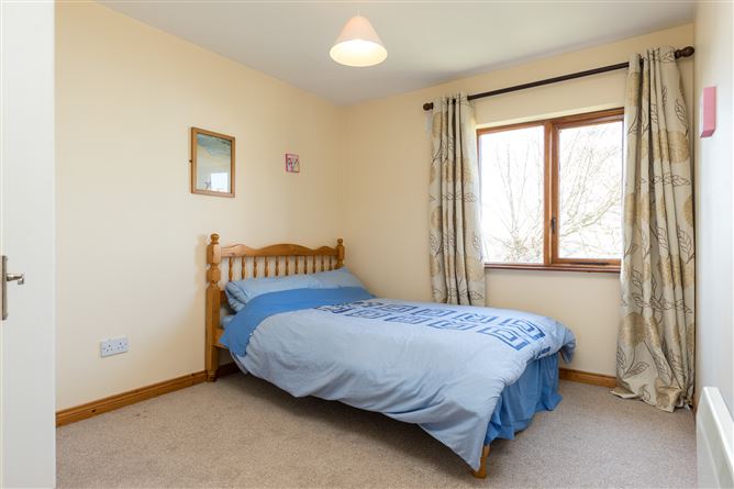 10 Beachside Avenue, Riverchapel, Co. Wexford