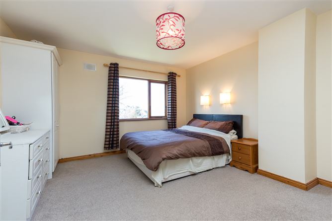 10 Beachside Avenue, Riverchapel, Co. Wexford