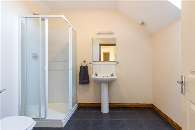 10 Beachside Avenue, Riverchapel, Co. Wexford
