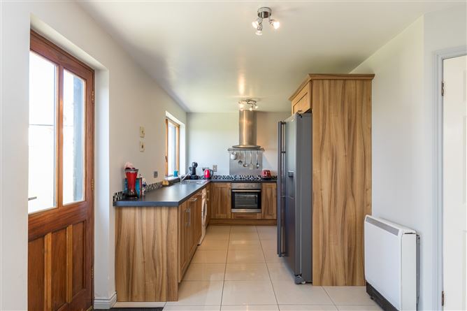 10 Beachside Avenue, Riverchapel, Co. Wexford