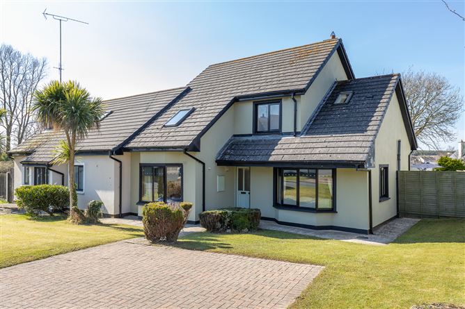 10 Beachside Avenue, Riverchapel, Co. Wexford