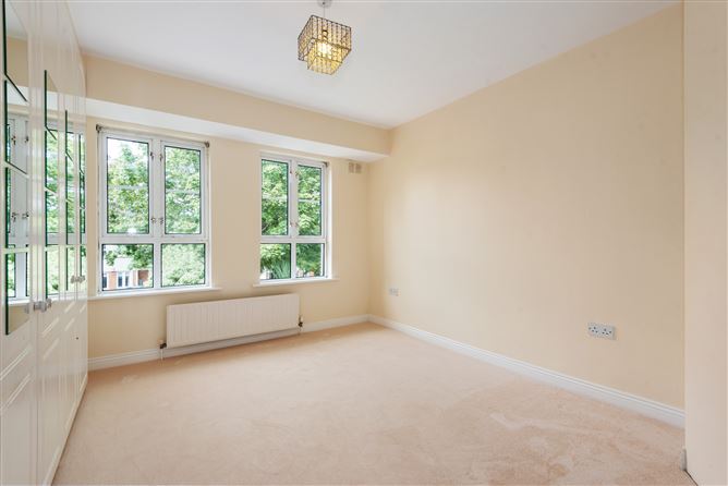 24 Orlagh Downs, Knocklyon, Dublin 16