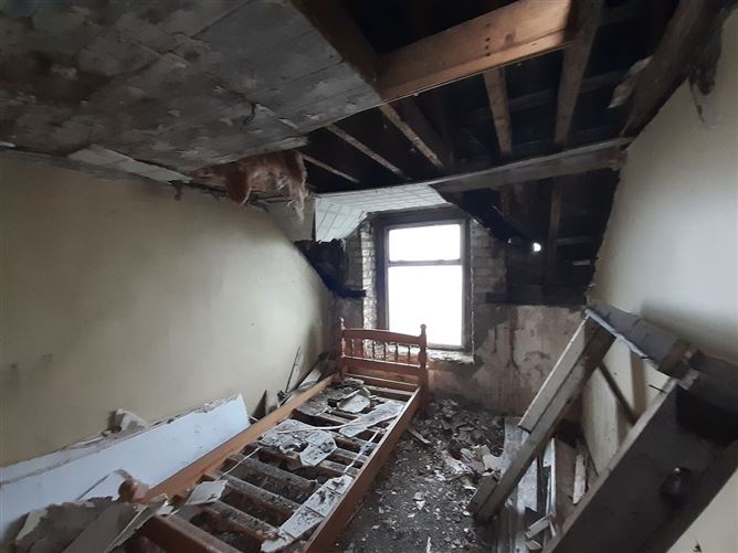 37 Valley Cottages, Patrick Street, Mullingar, Co. Westmeath, Mullingar, Westmeath