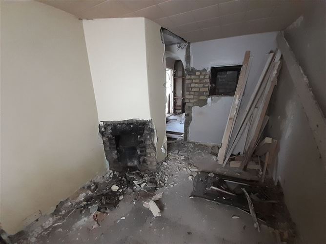 37 Valley Cottages, Patrick Street, Mullingar, Co. Westmeath, Mullingar, Westmeath