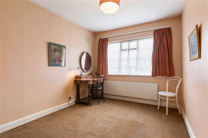 Killeadan, Leopardstown Road, Foxrock, Dublin 18
