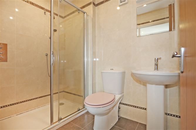 14 The Village, Adare Manor, Adare, Co. Limerick