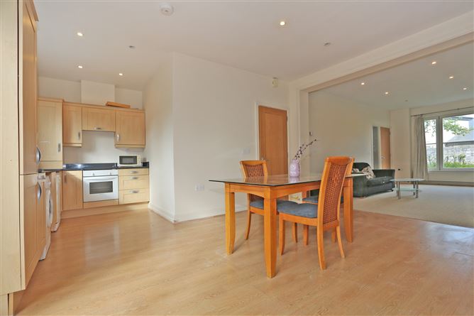 14 The Village, Adare Manor, Adare, Co. Limerick