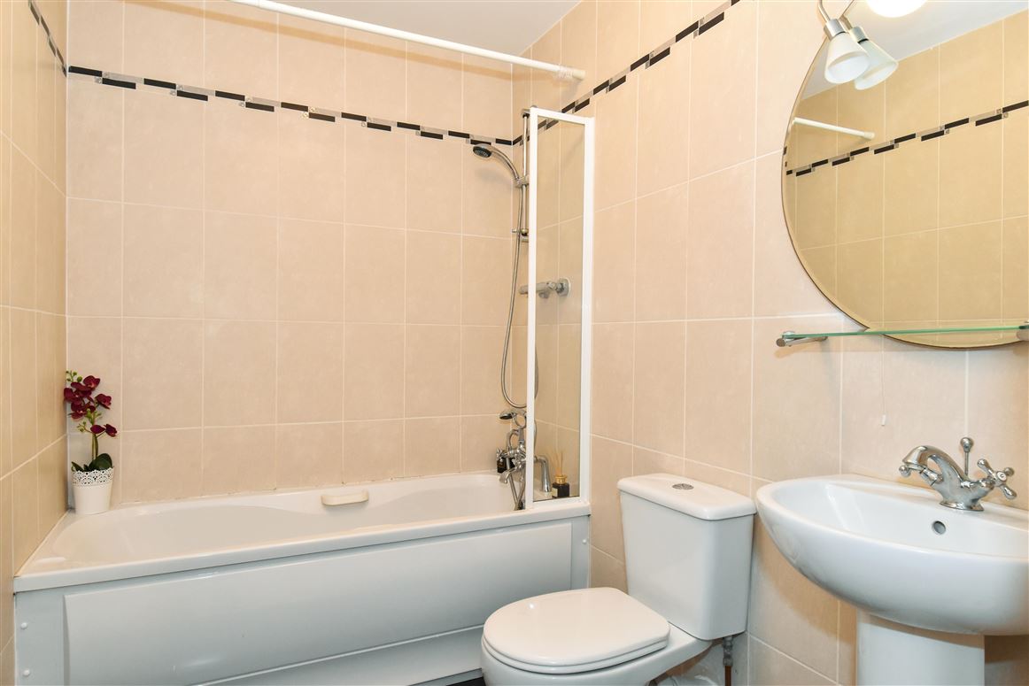 146 Coill Tire, Doughiska, Galway 146 Coill Tire, Doughiska, Galway