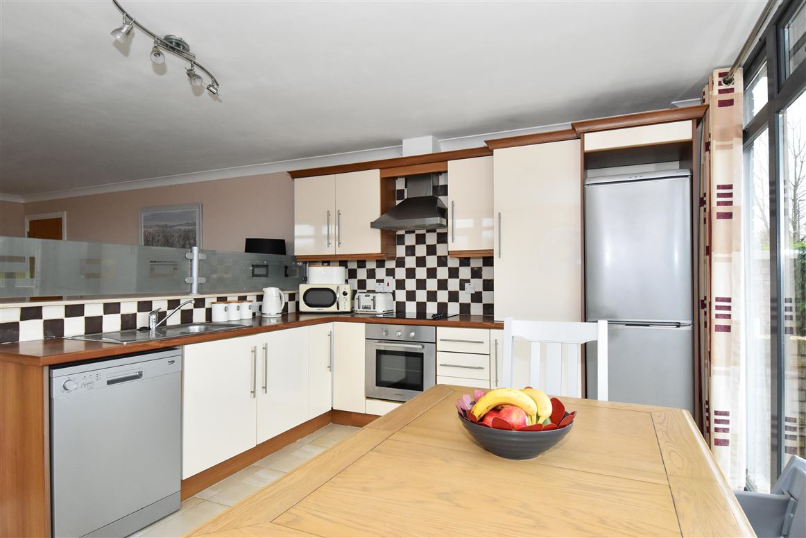 146 Coill Tire, Doughiska, Galway 146 Coill Tire, Doughiska, Galway