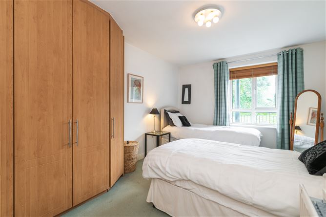 8 Merrion Woods, Blackrock, County Dublin