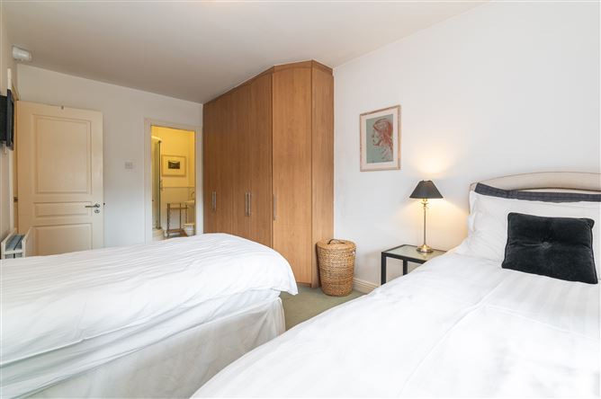 8 Merrion Woods, Blackrock, County Dublin