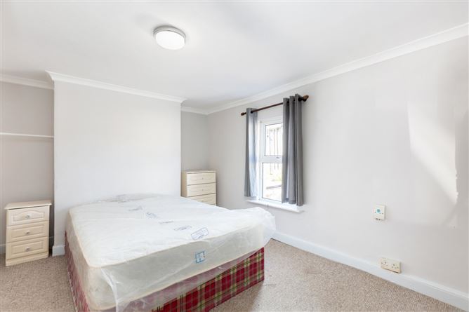 15 Muckross Parade, Phibsborough, Dublin 7