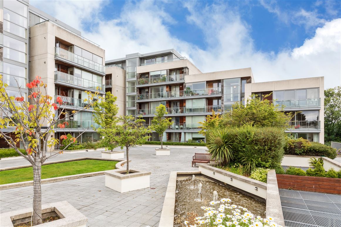 35 Turnstone, Thornwood, Booterstown, County Dublin