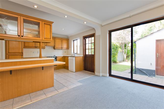 27 Holywell, Upper Kilmacud Road, Kilmacud, Dublin 14