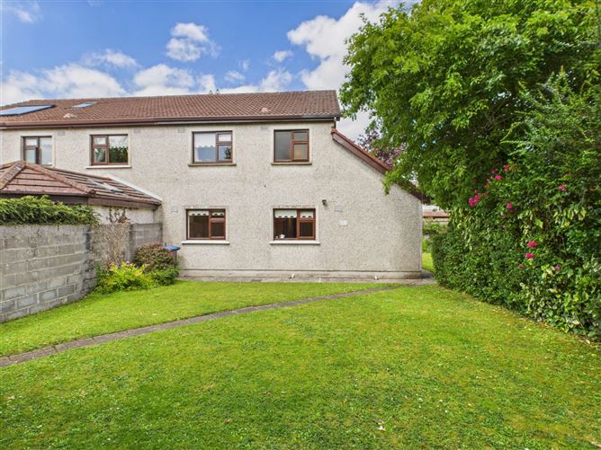 15 College Gardens, Granby Row, Carlow, County Carlow