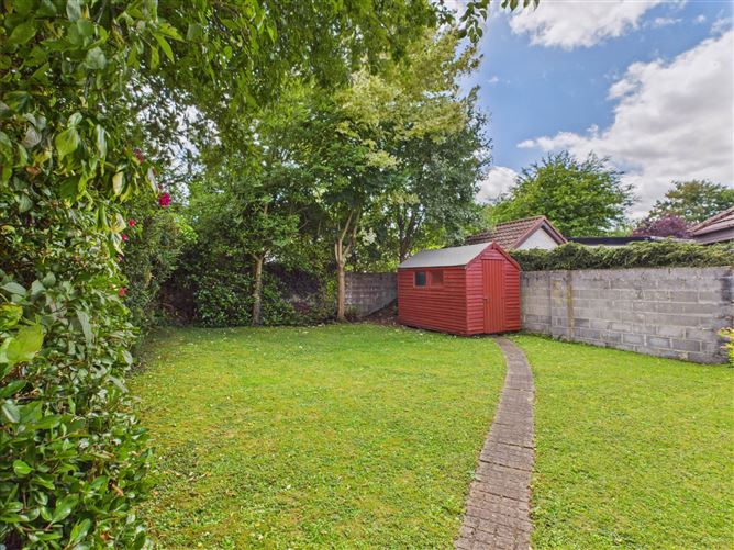 15 College Gardens, Granby Row, Carlow, County Carlow