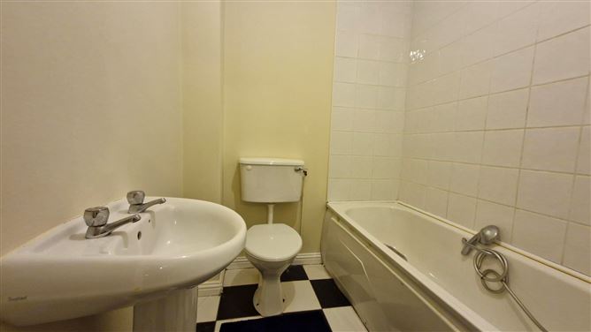 160 Palace Fields, Tullinadaly Road, Tuam, Co. Galway