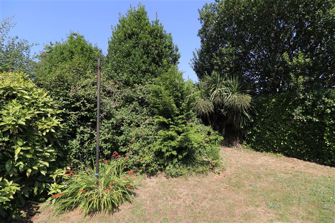Photo 31 of 41 — 38 Glenanaar ave, Woodview Park, Caherdavin, Limerick